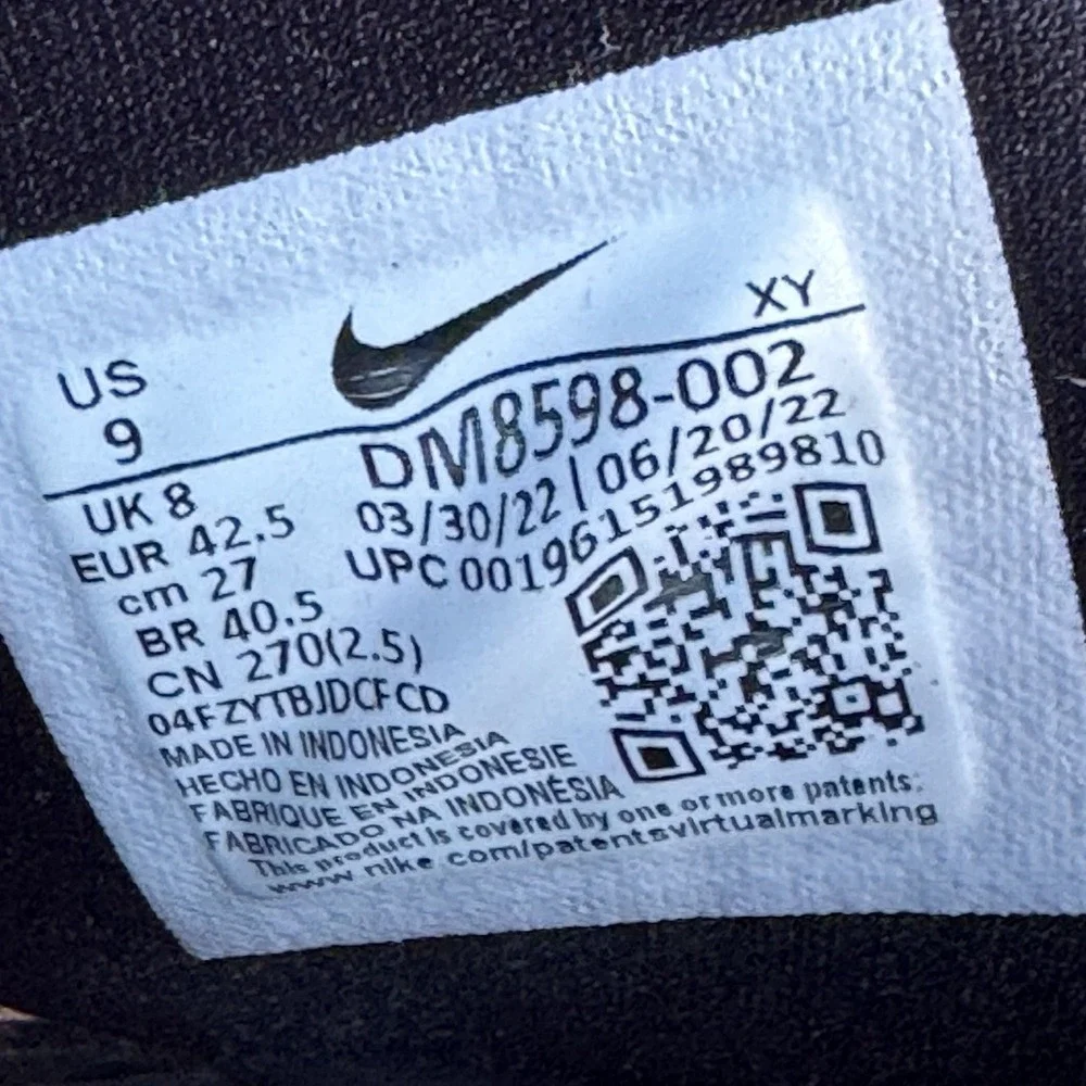 Size‎ 9 - NIKE VICTORI ONE NN SLIDE Sandals Black DM8598-002 Men's